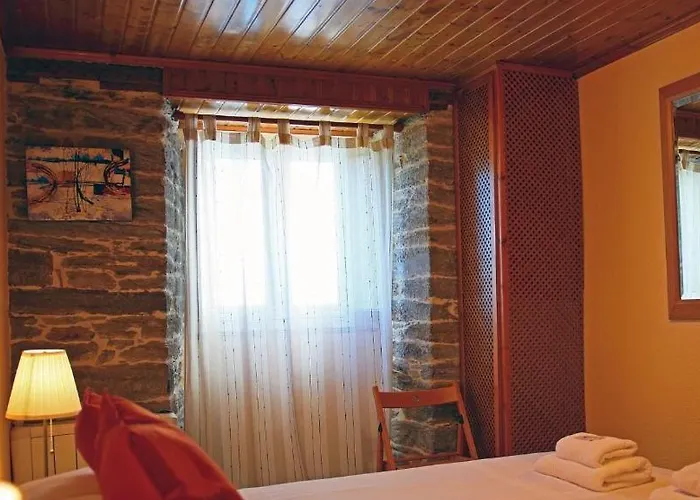 Konukevi Aqua Sarria