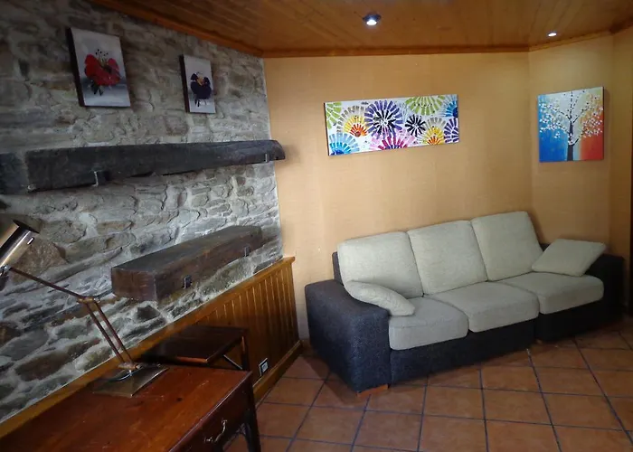 Aqua Konukevi Sarria