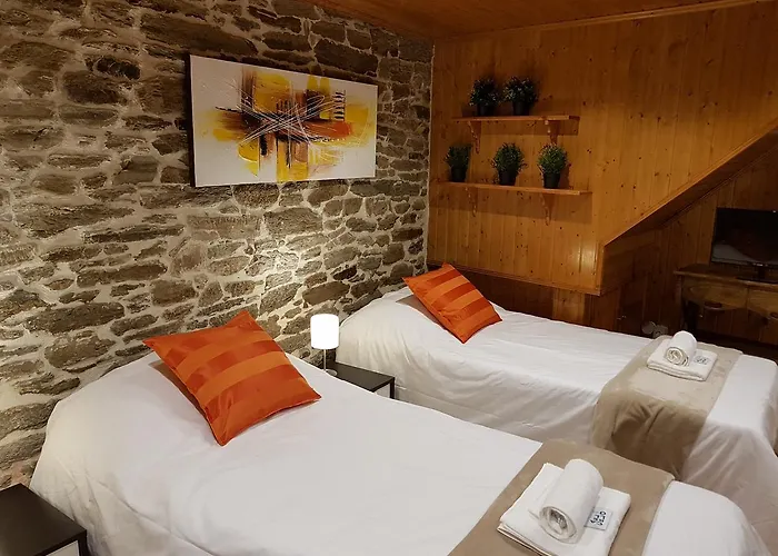 Aqua Konukevi Sarria